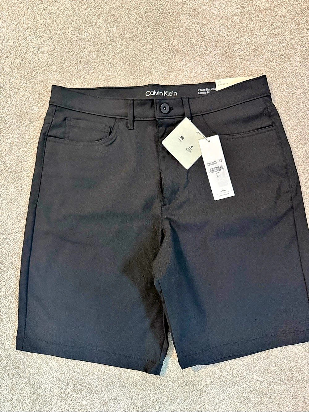 NWT Calvin Klein Infinite Flex Chino Short Black Waist 32